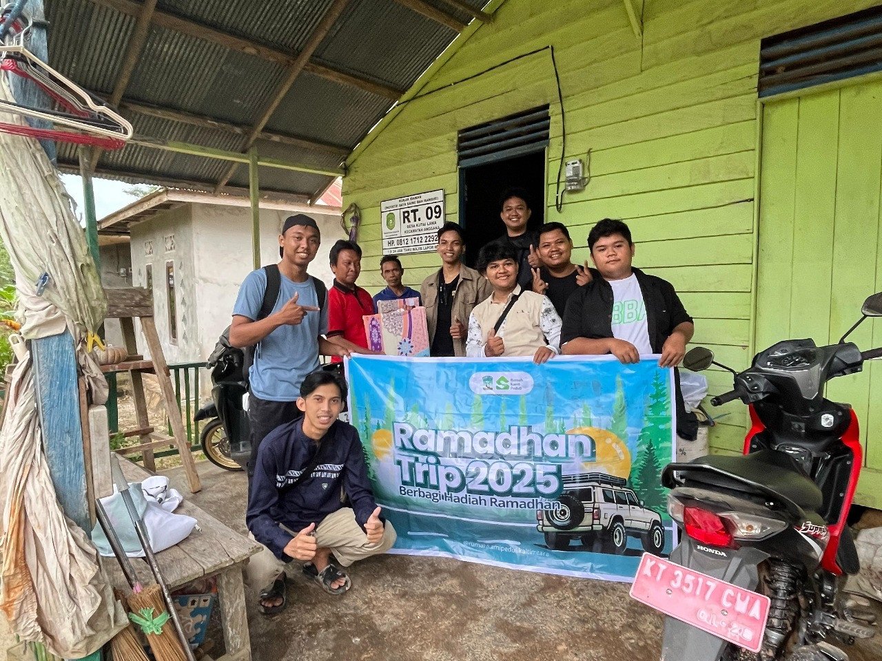 ramadhan-trip-2025-berbagi-hadiah-ramadan-untuk-warga-desa-sei-tempurung-kutai-lama